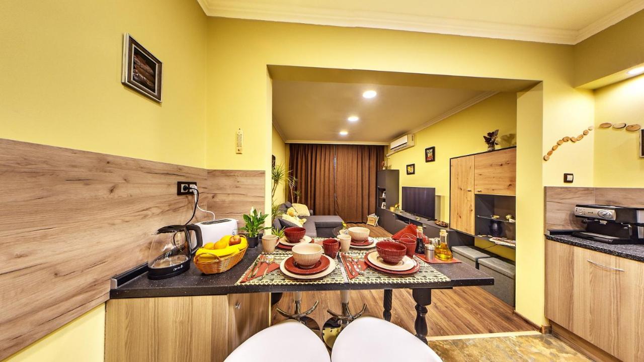 Comfort & Cozy Apartment In Sofia Center Εξωτερικό φωτογραφία