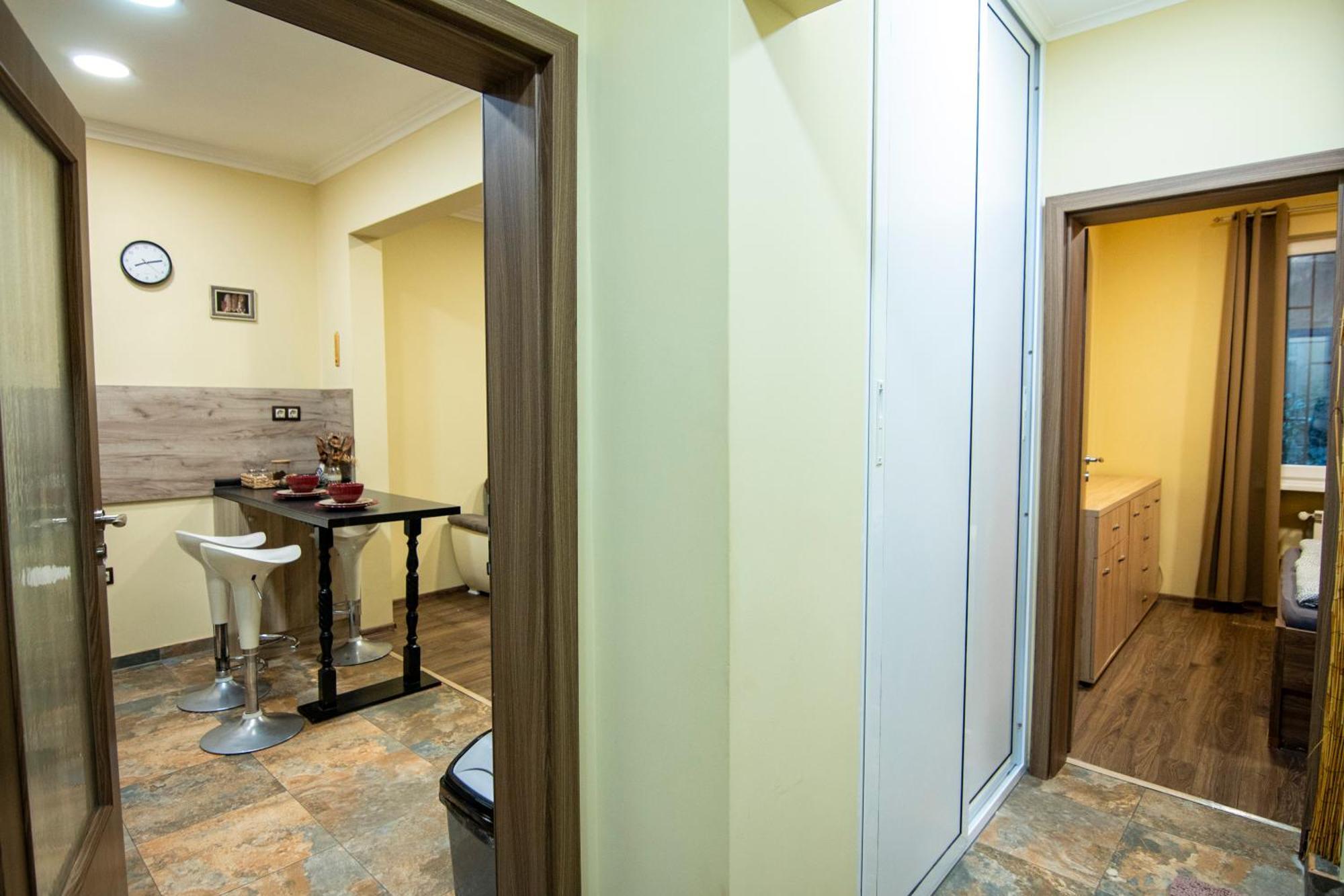 Comfort & Cozy Apartment In Sofia Center Εξωτερικό φωτογραφία